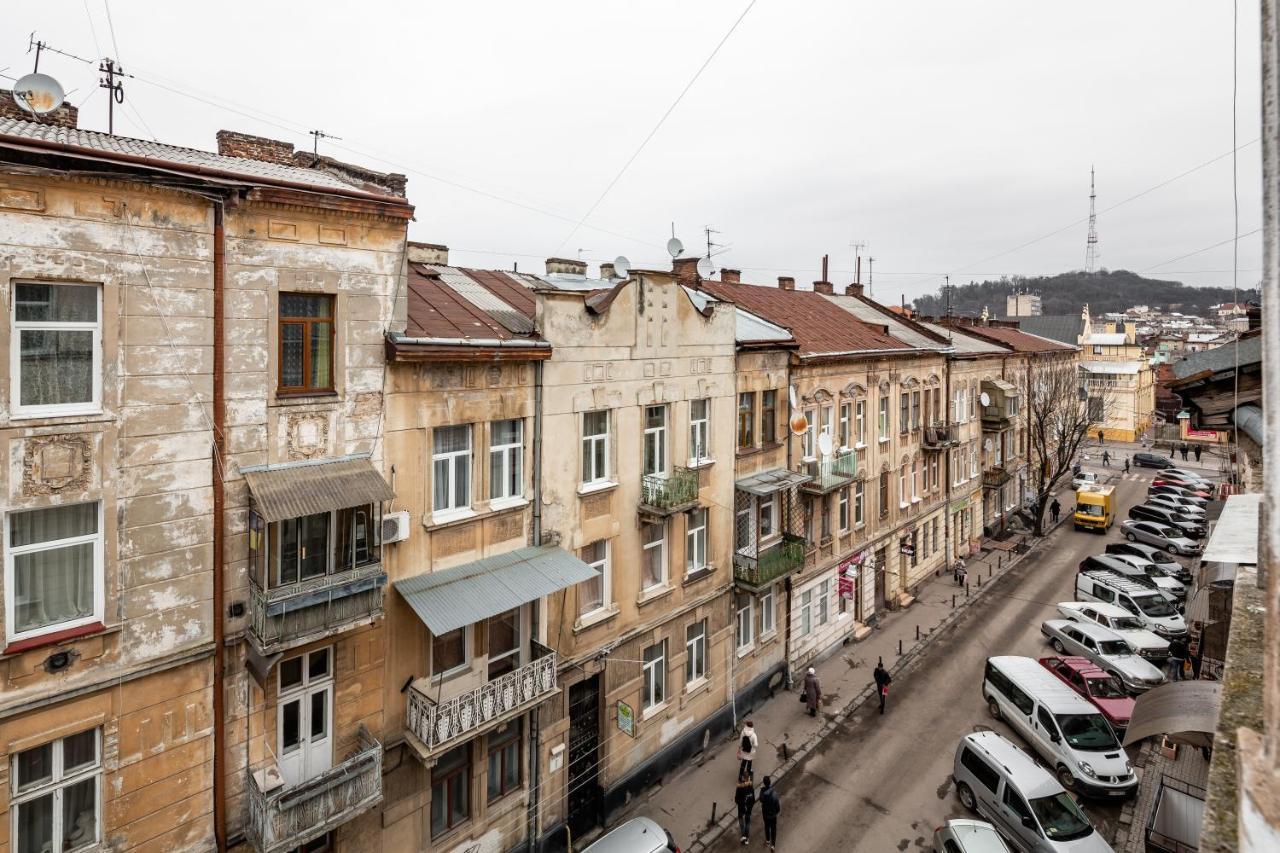 Alfa Apartments Krekhivska 11 Lviv Bagian luar foto
