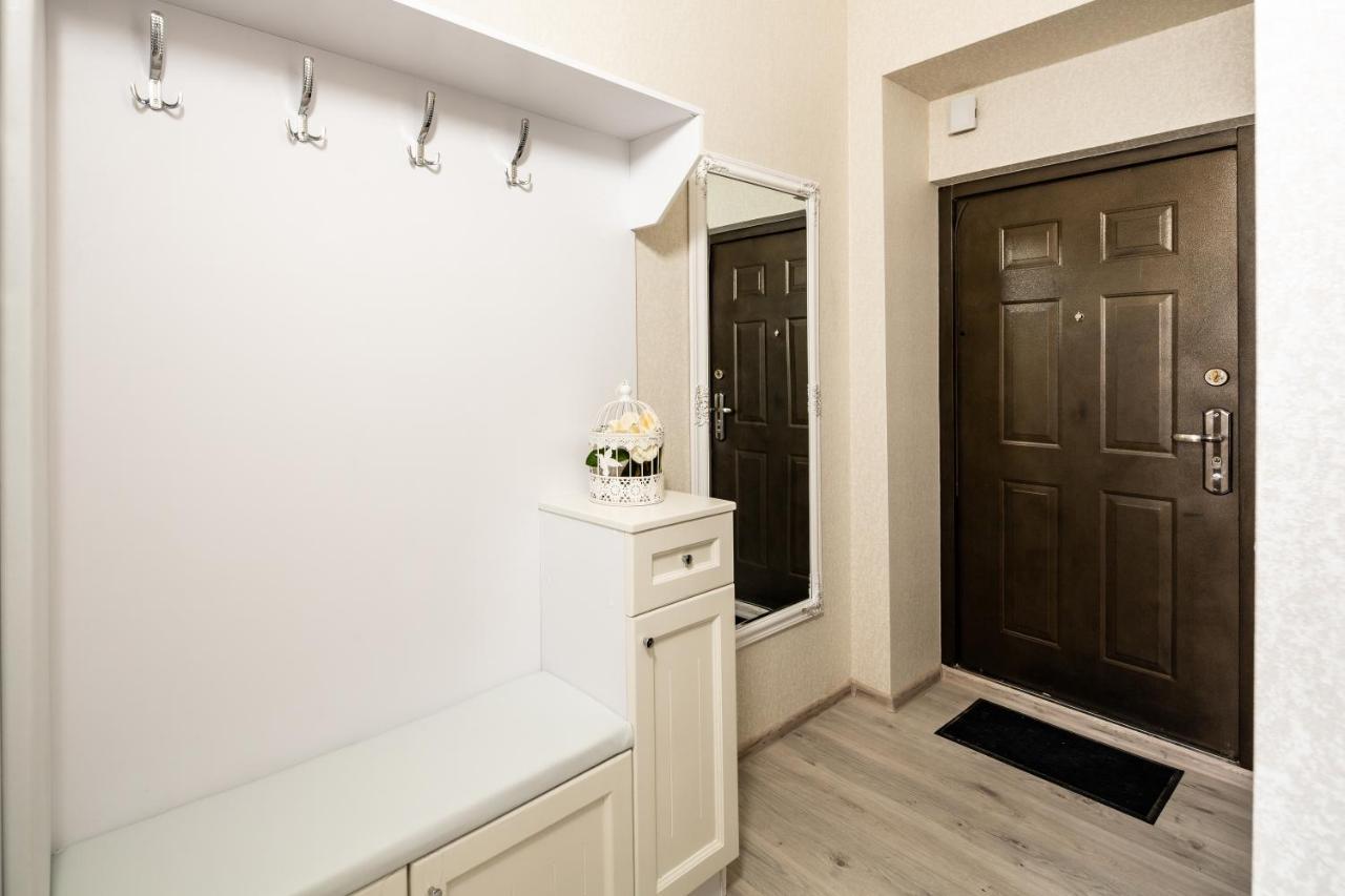 Alfa Apartments Krekhivska 11 Lviv Bagian luar foto