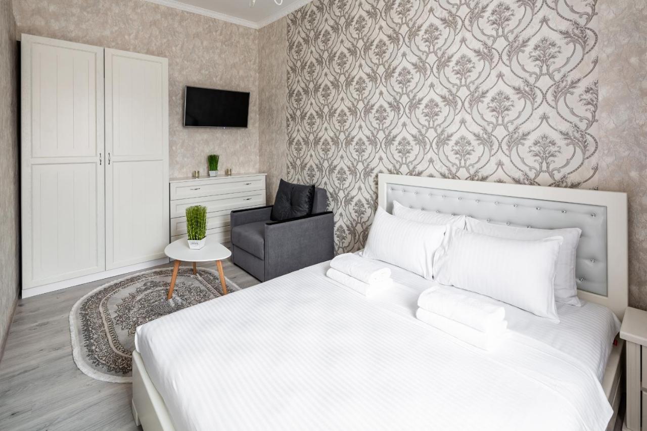 Alfa Apartments Krekhivska 11 Lviv Bagian luar foto